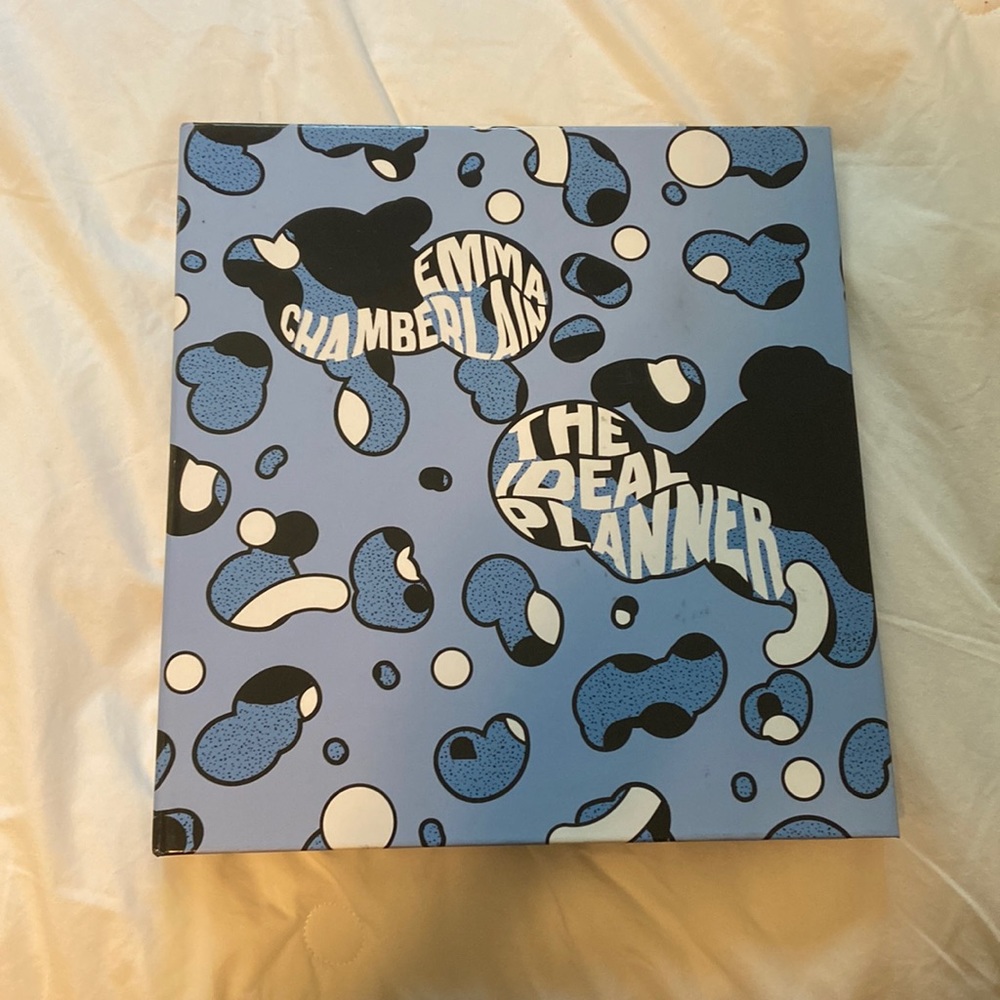 Emma chamberlain planner